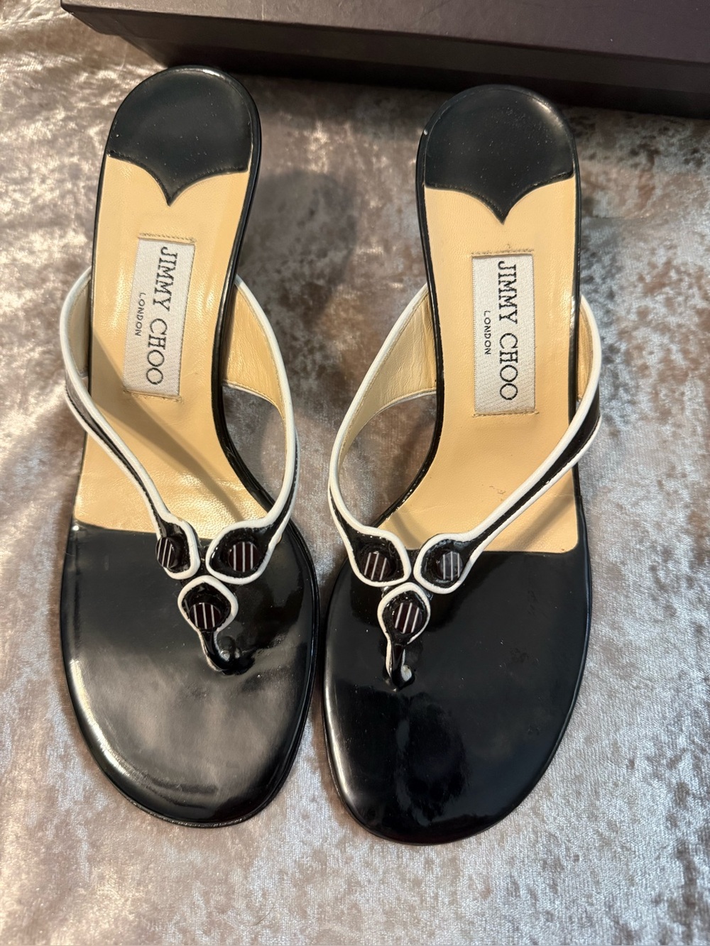 Jimmy Choo Black and Ivory Patent Leather Thong Sandals with Ring Detail
